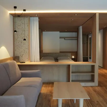 Runk Apartments-3