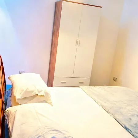 Apulia Lux-2