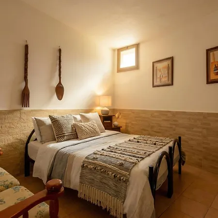 Nonno Angelo - a due passi dalla zona trulli --2