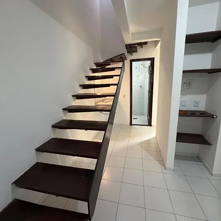 Mar Azul Flats com Piscina, Cozinha mais estacionamento em Ponta N-3