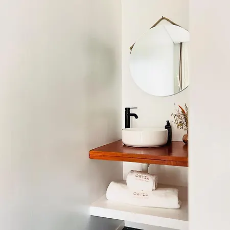 Oryza Guest House& Suites-3