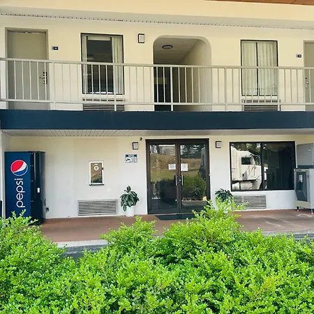 Econo Lodge Union City - Atlanta South-2