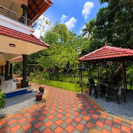 Chilanka Lake View Resort-2