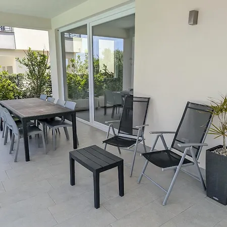Villa Milicia - New Sea View Villa With Private Pool & Playground-2