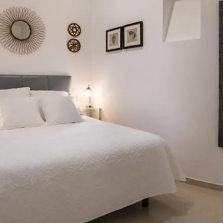 Apartamentos Plaza Nueva-3