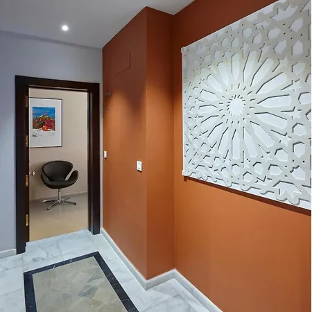 Apartamentos Caballerizas Granada con parking gratuito en pleno centro-3