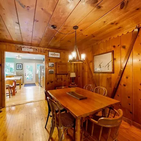 Empire Lodge-2
