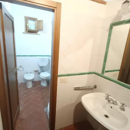 Podere La Chiusella B&B-2