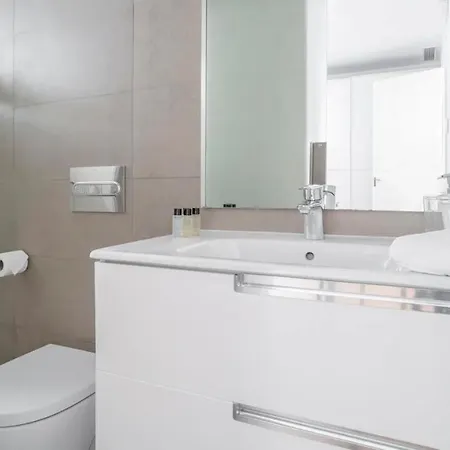 Quartprimera Apartments-3