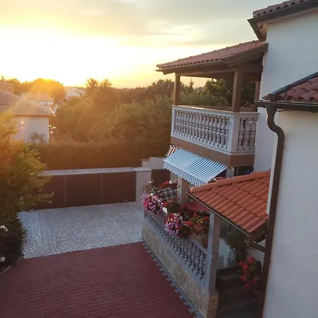 Apartmani Mila-Casa Bianca-2