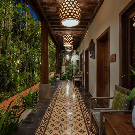 Isann Lodge-2