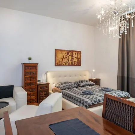 Atrium Apartments-3