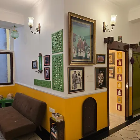 The Coral Court Homestay-2