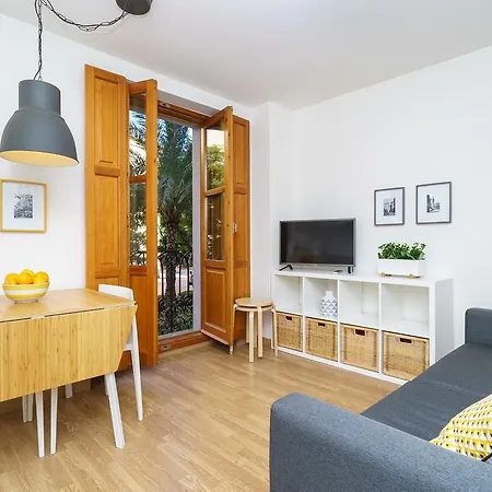 Valencia Home-2