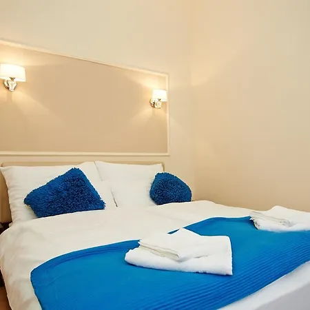 Budapest Luxury Apartments-3