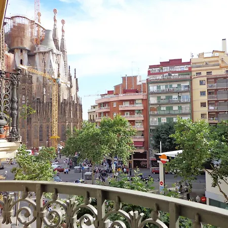 Gaudi Sagrada Familia-3