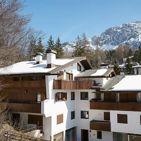 Villa Franchetti - Stayincortina-2