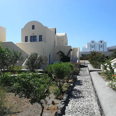 Dagris Villa Studios-3