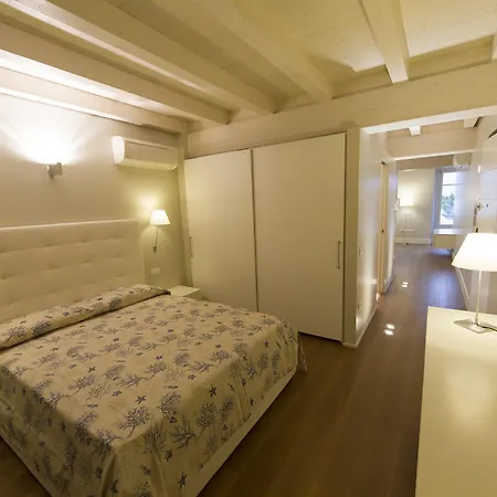 La Casa Del Porto-3