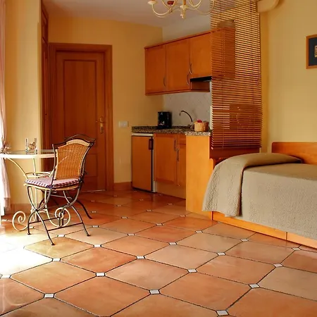 Apartamentos Flores-2