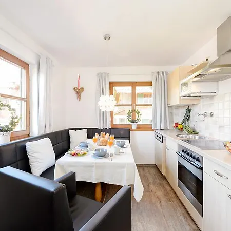 Ferienwohnung Ess-3
