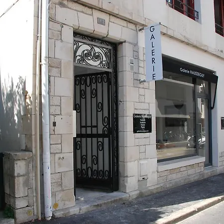 14 Broquedis Suites-3