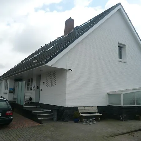 Haus am Deich-2