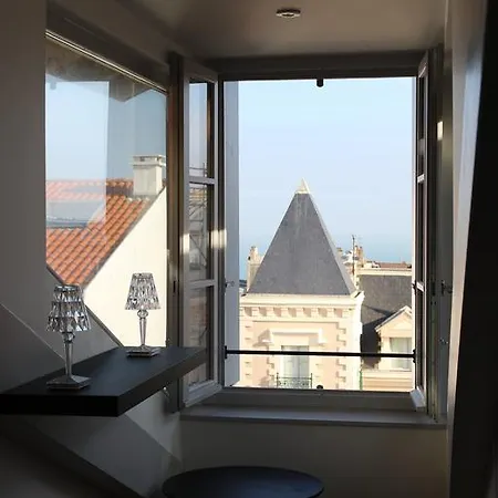 14 Broquedis Suites-2