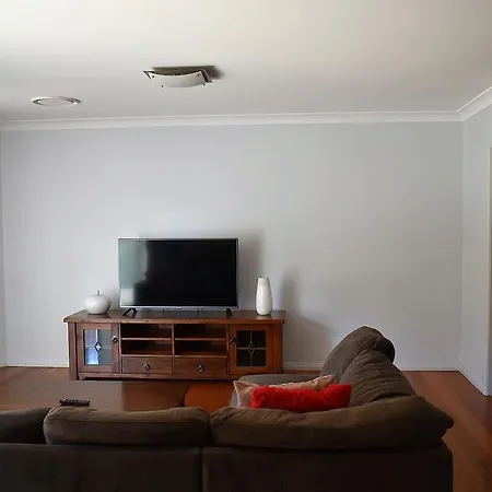 Griffith Prestige Apartments-3