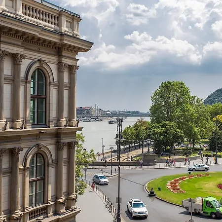Budapest Best Apartments-3