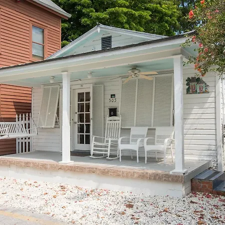 Amelia House-3