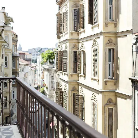 Casa Di Bava Suites By Tch-2