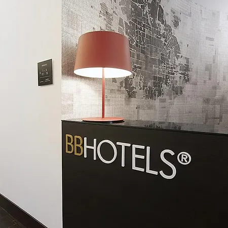 Bb Hotels Aparthotel Desuite-3