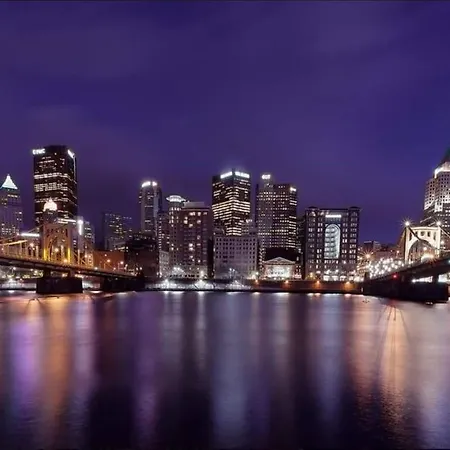 Global Luxury Suites At Downtown Pittsburgh-3