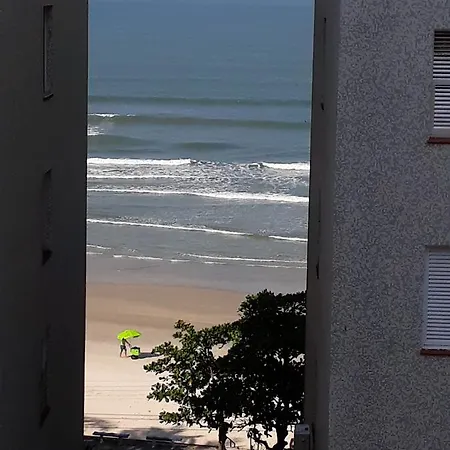 Kitnet Guarujá - Pitangueiras - sem garagem-2