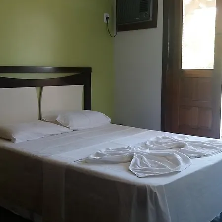 Condomínio Taperapuã Praia Village-2