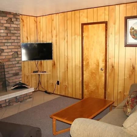 Northwoods Resort Cabins-3