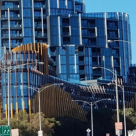 Ivanhoe Apartments-2