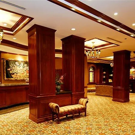 The Seneca Hotel & Suites-3