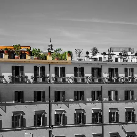 The Inn Apartments Spagna By The Goodnight Company-2