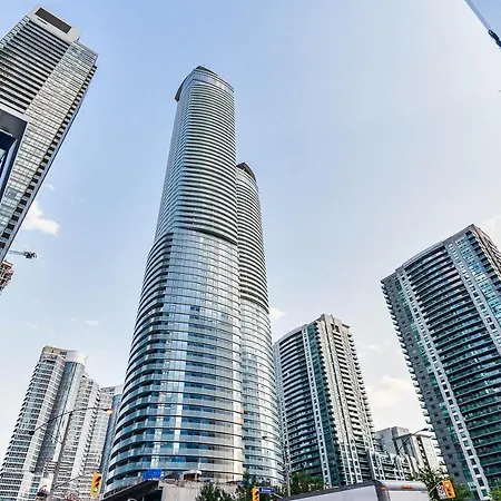 Condo Downtown, Cn Tower, Financial District-3