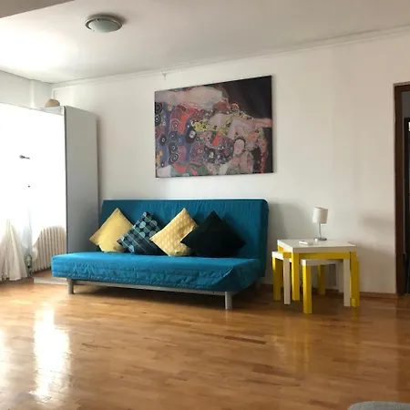 Green Apartment-2