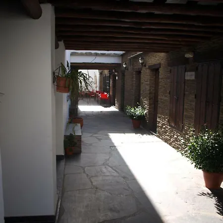Apartamentos El Mirador-3