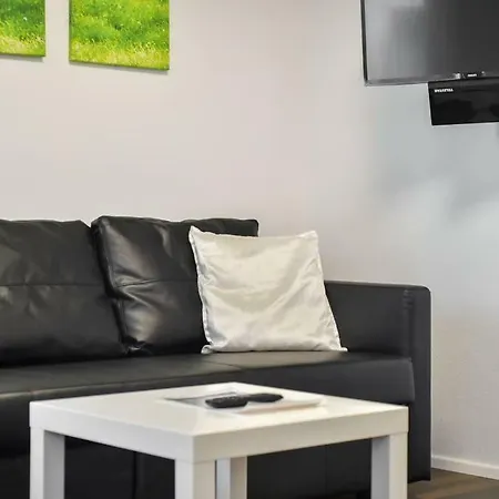 Deluxe Ferienwohnung Apartment Stuttgart Centre/Milaneo-3