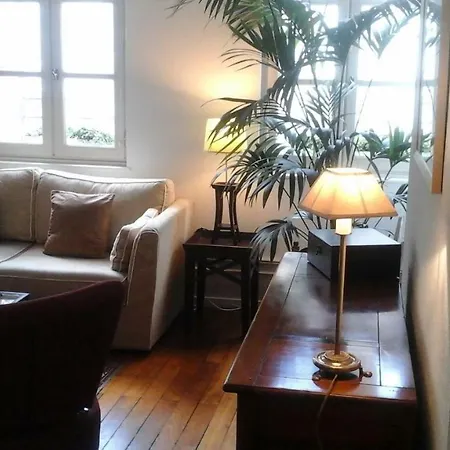 Beaune City Suite-3