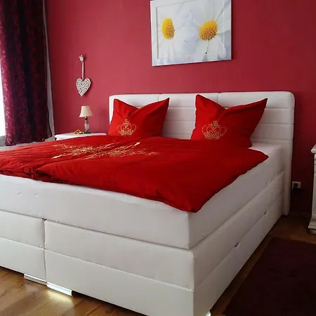Ferienwohnung Schlossblick Altenburg (Frühstückspension möglich)-3