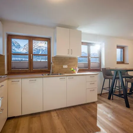 Kaiser Chalet-3
