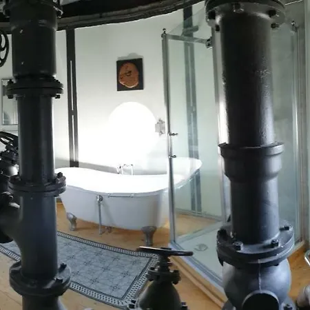 Historischer Wasserturm von 1913-3