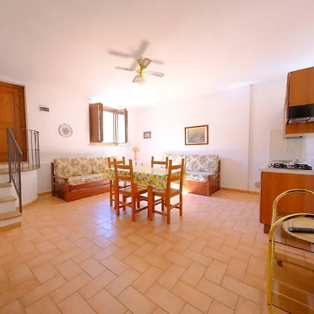 Agriturismo Montegonfoli-2