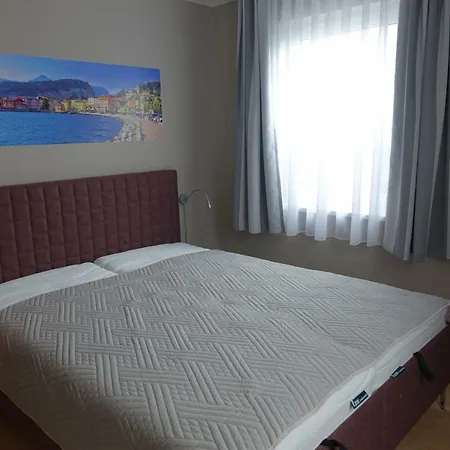 Moderne Ferienwohnung In Potsdam, Sehr Komfortabel, Ruhige Lage-3